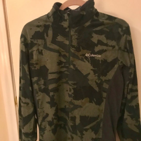 Columbia Other - Columbia Men’s Fleece, size Small, Green Camo